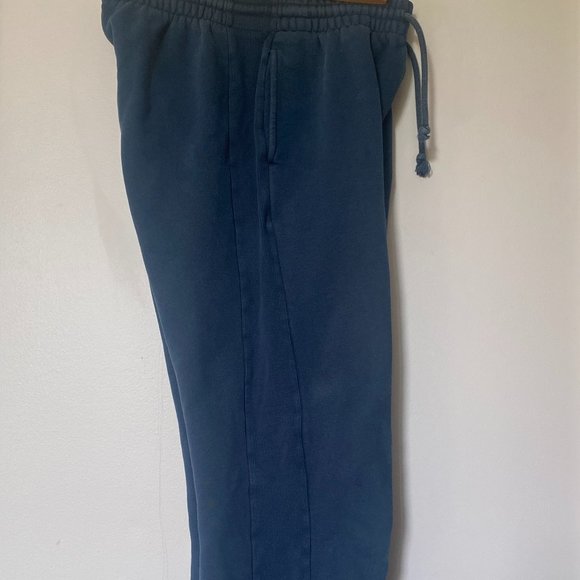 TNA Ink Navy Cozy Fleece Boyfriend Sweatpant Size XS - Picture 1 of 4